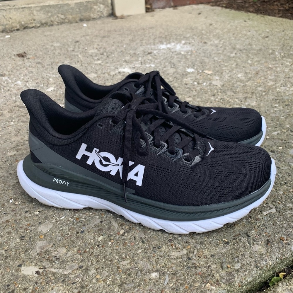 Hoka Mach 4